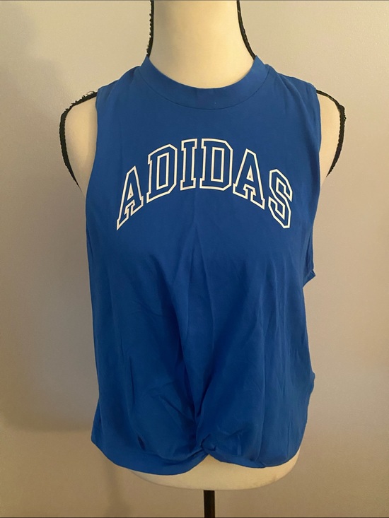 adidas Tops - Adidas size medium knotted front top NWT